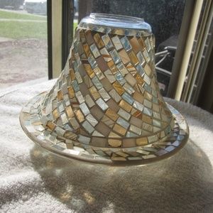 NOT SOLD Yankee Candle candle plate and shade set